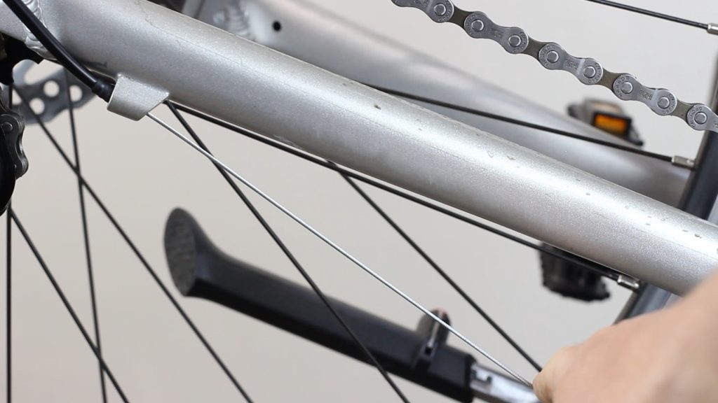 replacing gear cable on bike - loose cable