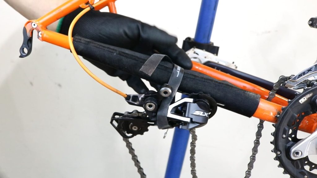 How to find the right derailleur hanger