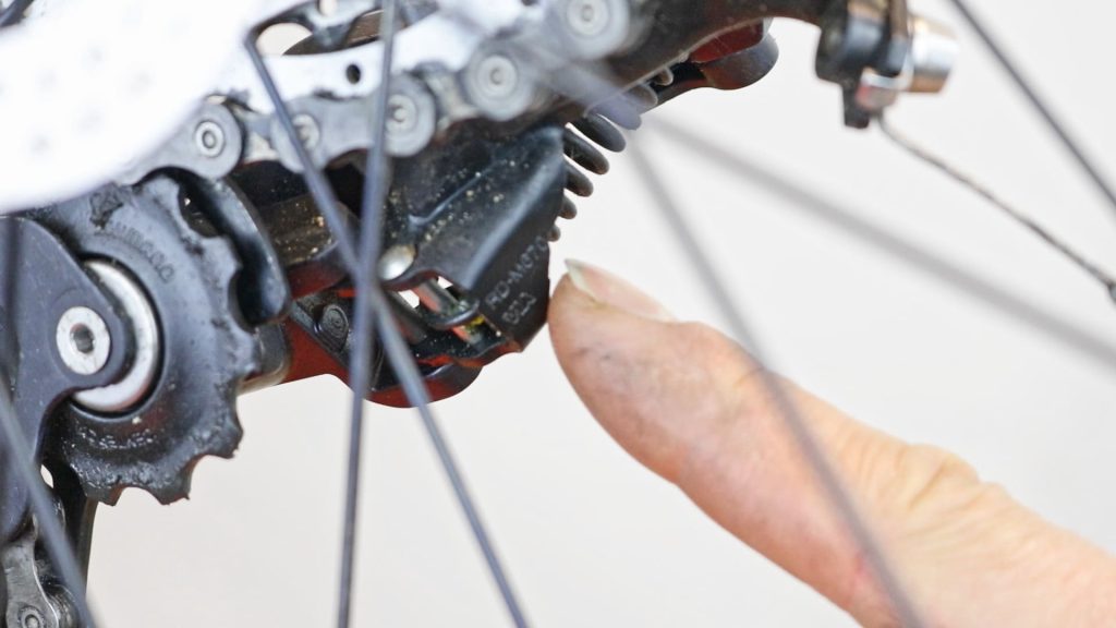 finding rear derailleur code or serial number