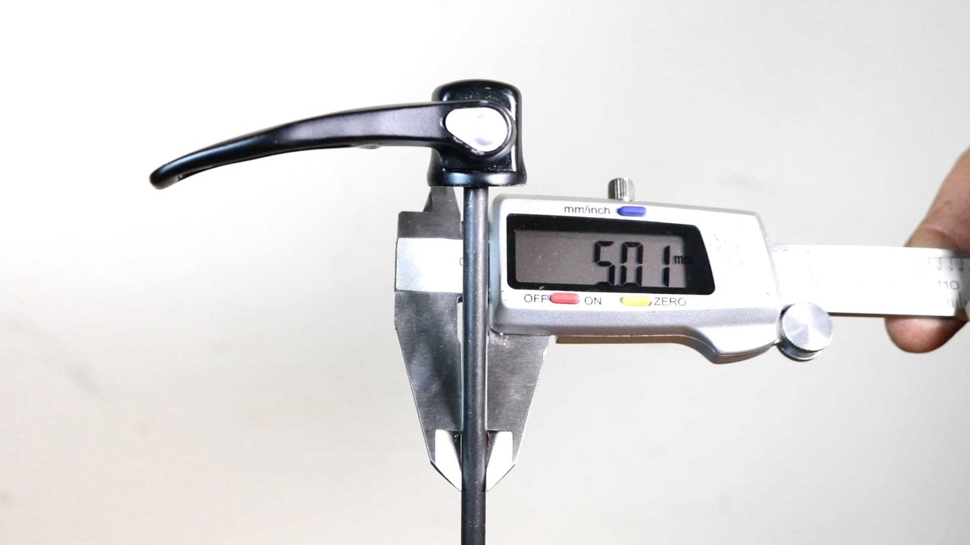 Bike skewer installation Cycle Maintenance Academy