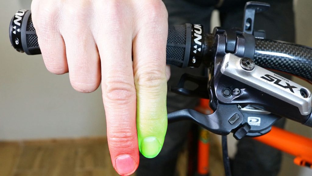 how to adjust brake levers on a mountain bike