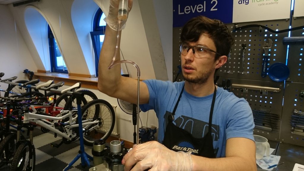 cycle mechanic course